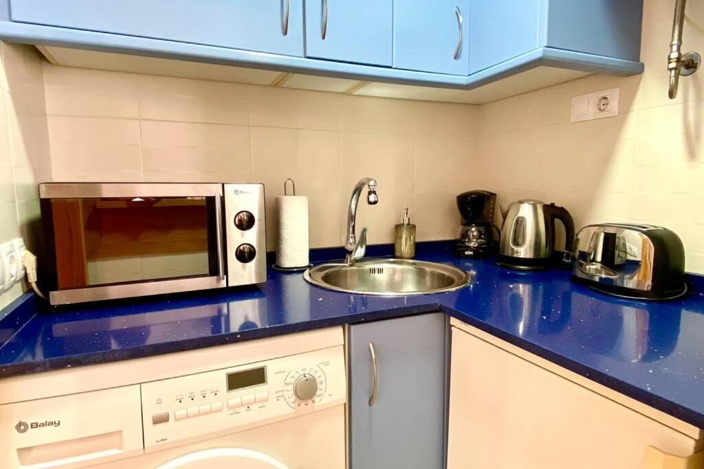 Апартаменти Apartamento Pequeno Y Luminoso En Камбрілс Екстер'єр фото